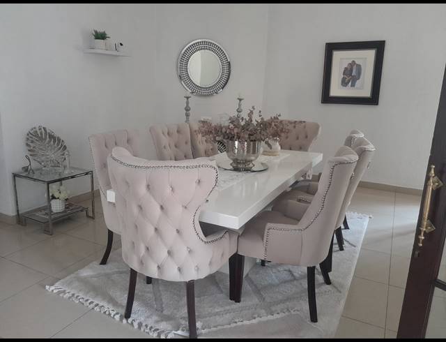 6 BEDROOM HOUSE FOR SALE IN SAFARI GARDENS
